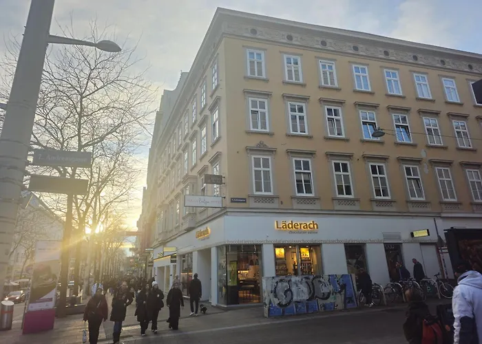 Urban Budget Boutique וינה
