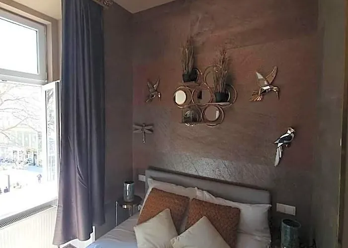 מלון Urban Budget Boutique 3*